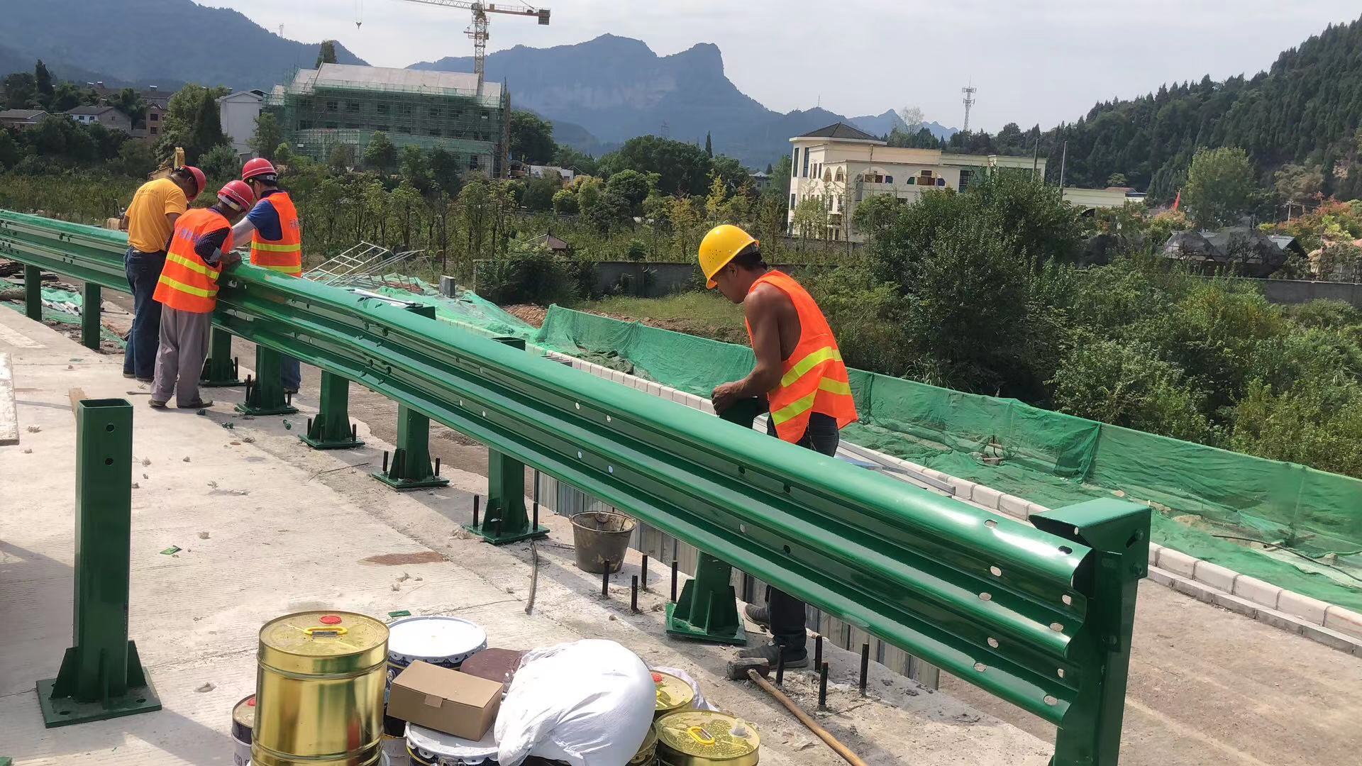 市中区双波波形护栏热镀锌波形护栏 - 推荐
