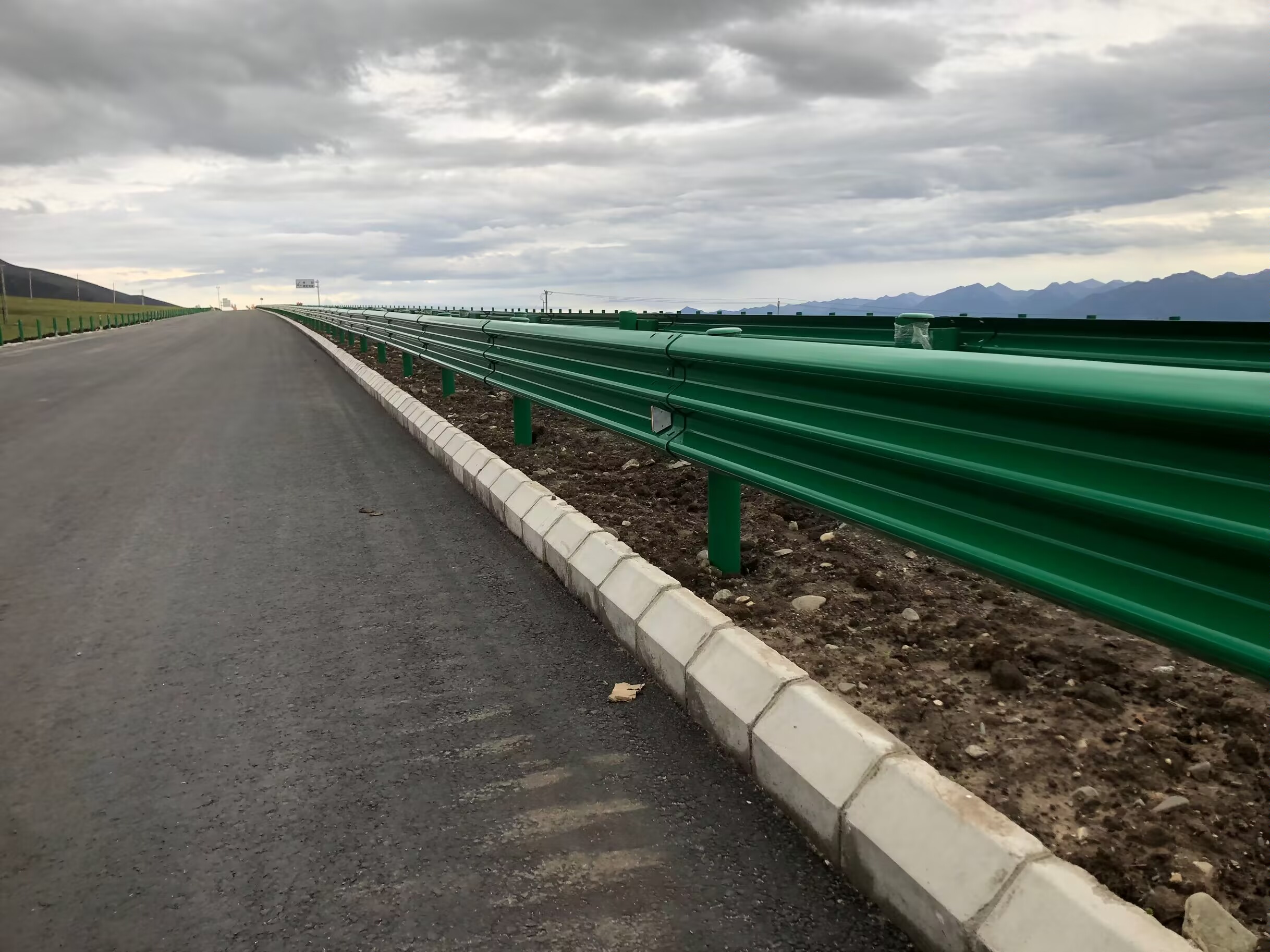 市中区乡村公路波形护栏波形护栏板 - 推荐